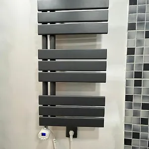 Apartament Bright: Flat With Balcony - Kitchen - Free Parking