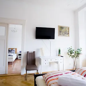 Auwald Apartment